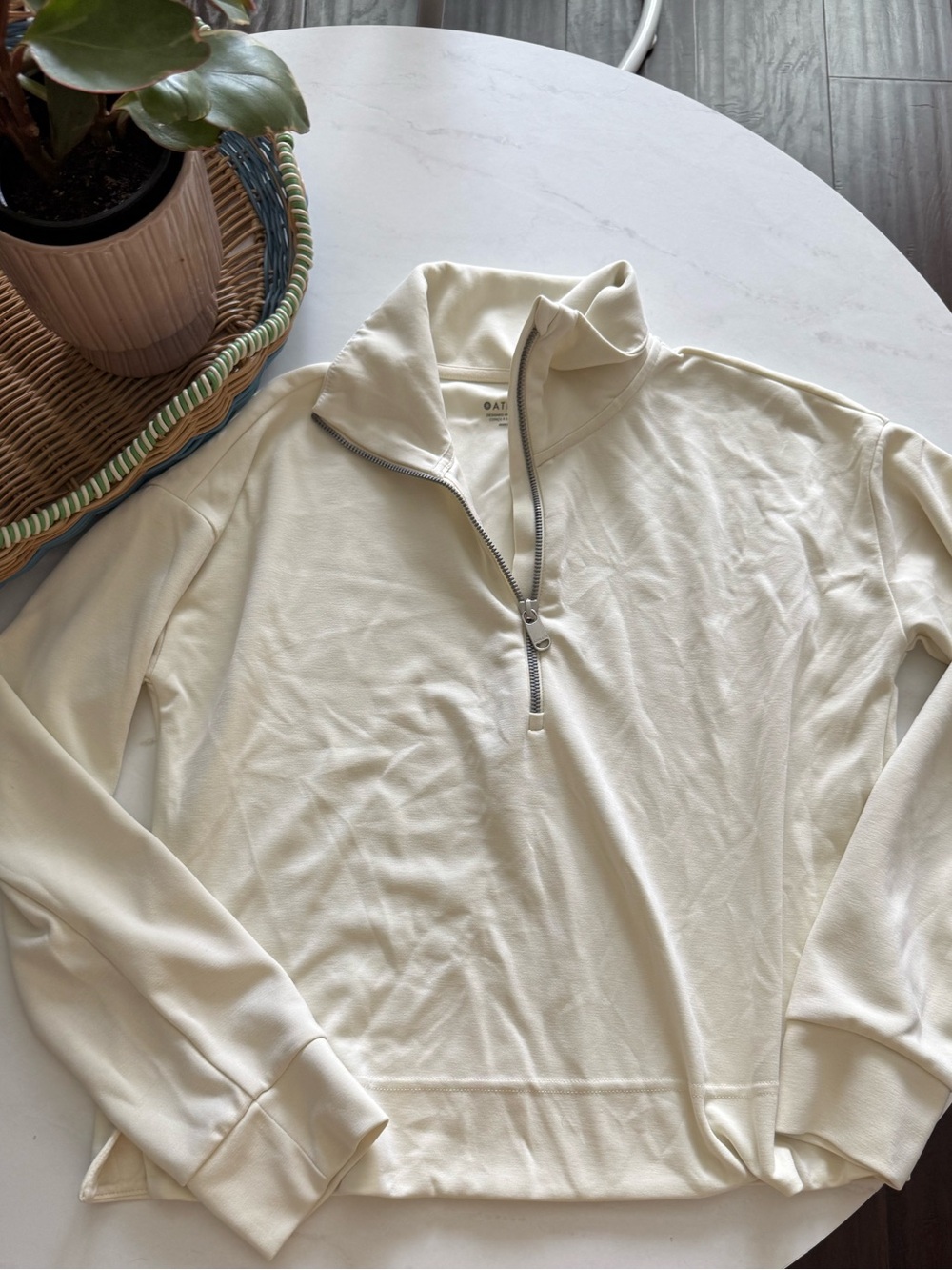 Athleta Yellow Crewneck Pullover